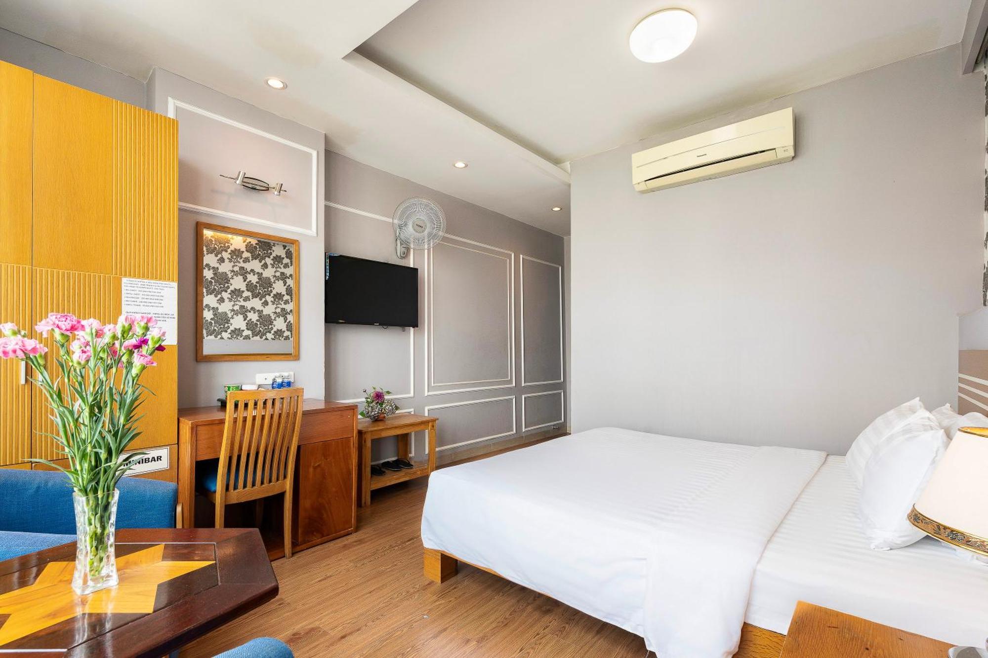 Lucky Star Hotel - Bui Vien Walking Street Ho Şi Min Dış mekan fotoğraf