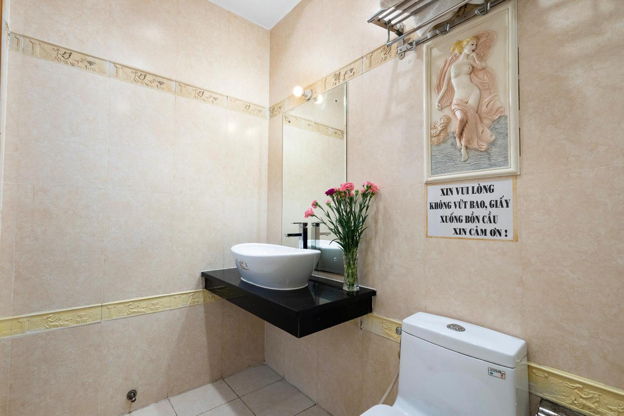 Lucky Star Hotel - Bui Vien Walking Street Ho Şi Min Dış mekan fotoğraf