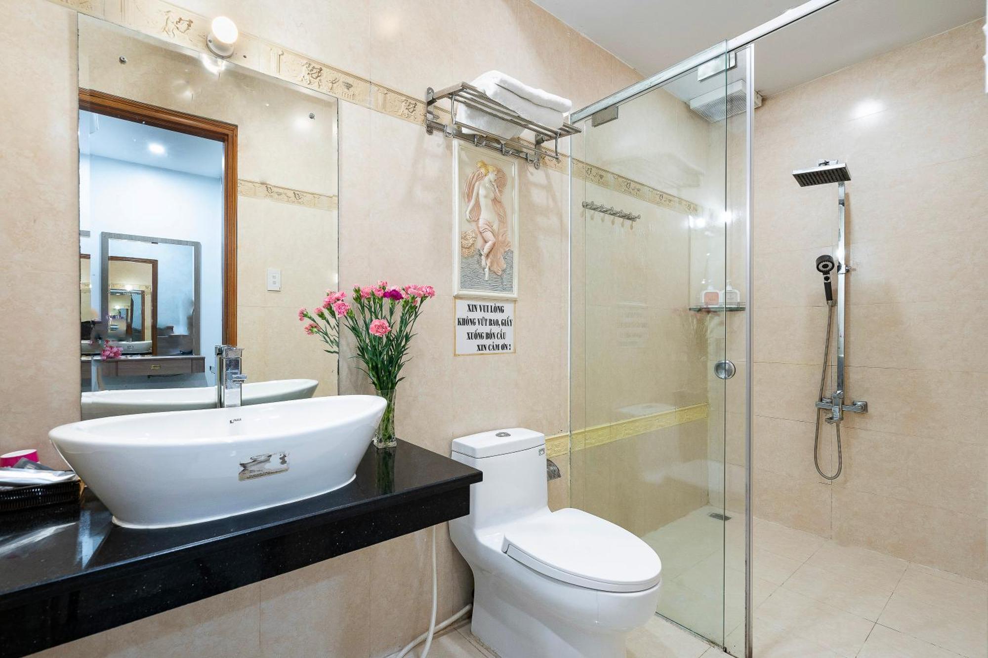 Lucky Star Hotel - Bui Vien Walking Street Ho Şi Min Dış mekan fotoğraf